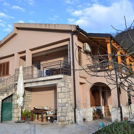 Guest House Radoman Virpazar Exterior photo